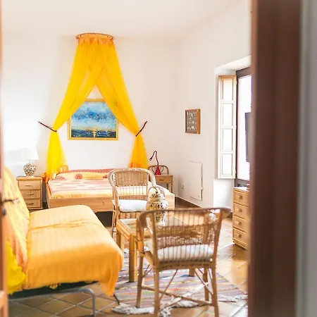 Maison d'hôtes La Duquesa 3*